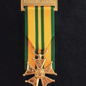Court Mount Full Size Medal