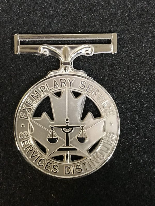 Médaille pour services distingués de la police pleine grandeur